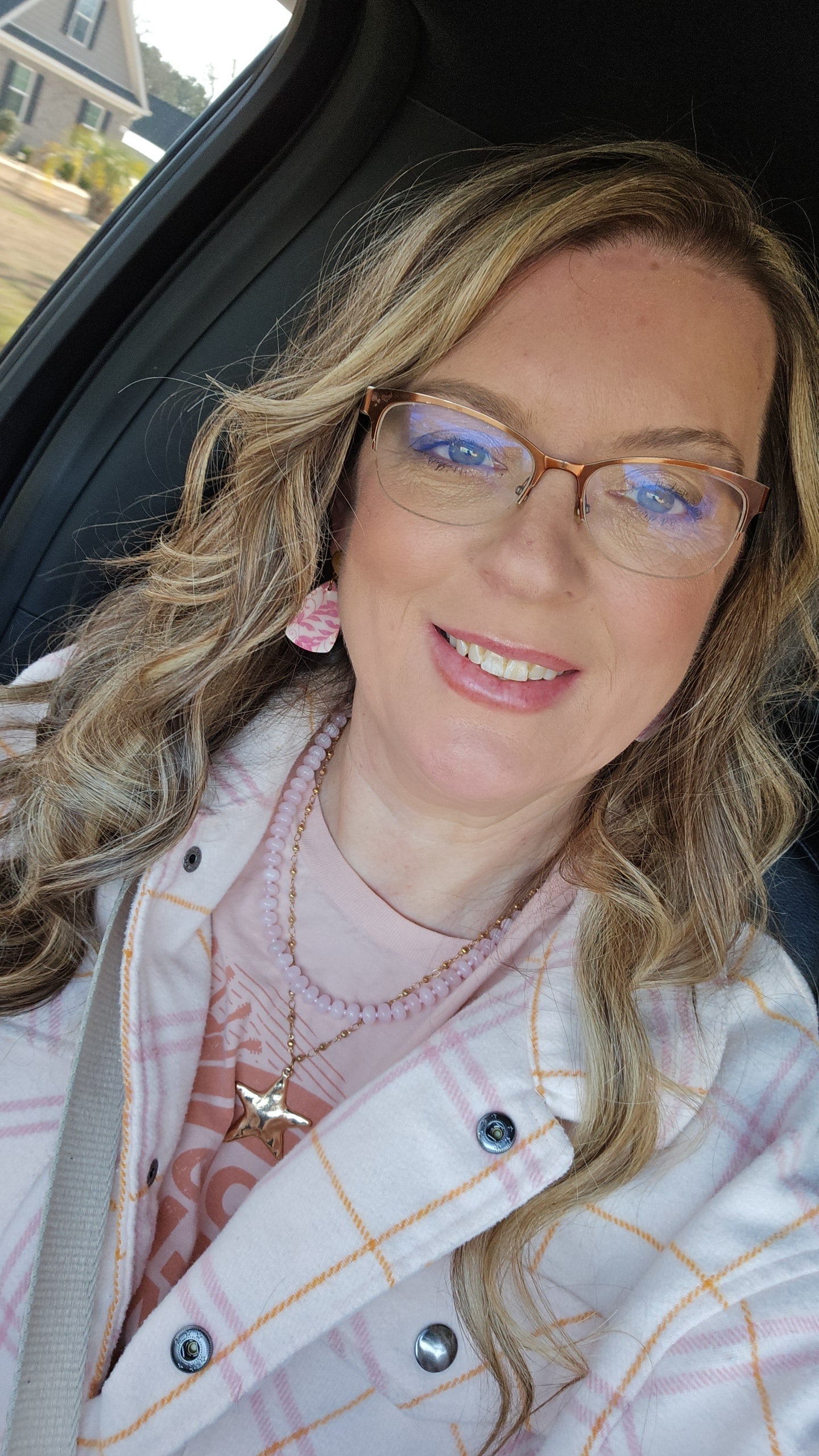 Pink quartz beaded necklace