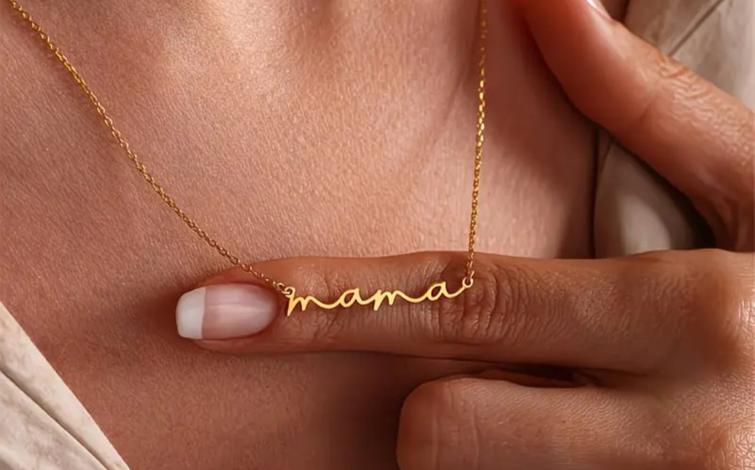 "Mama" necklace