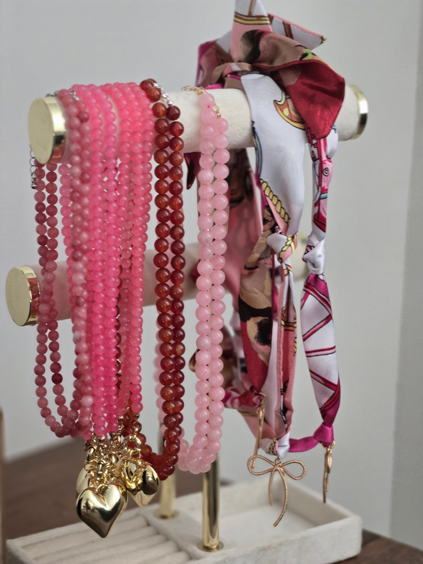 Beaded necklace with heart