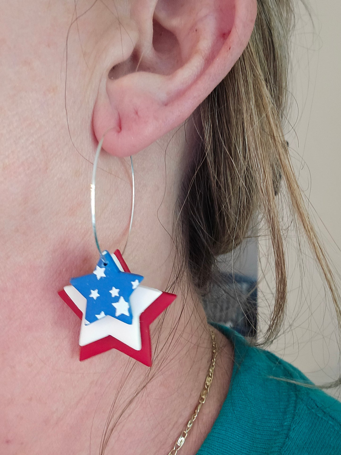 Triple Stars on hoops