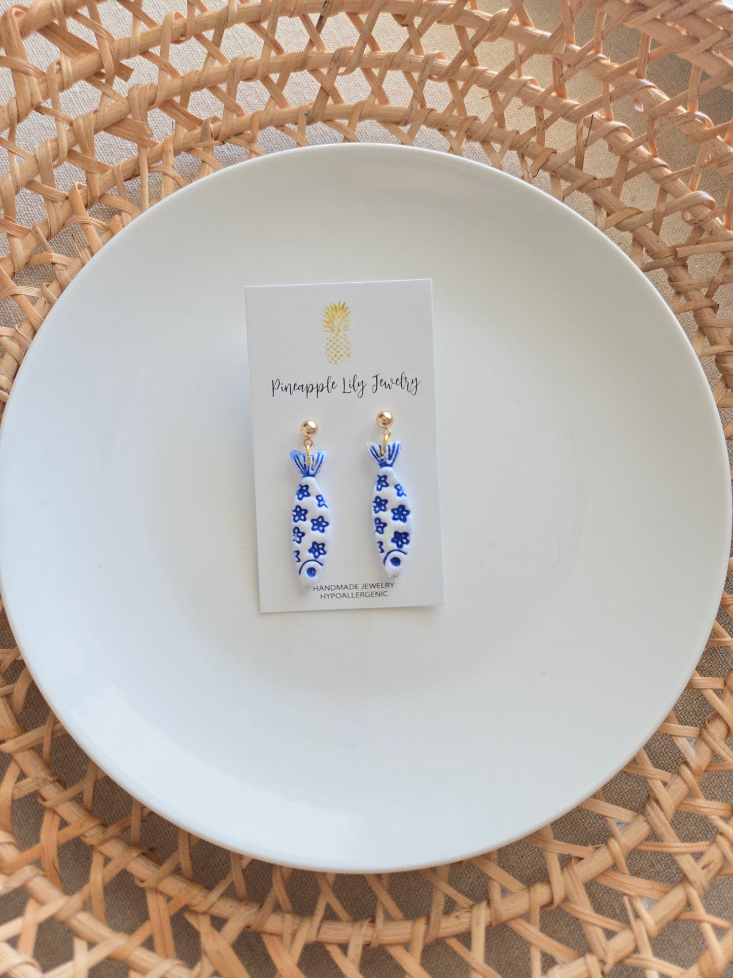 Blue and white Fish