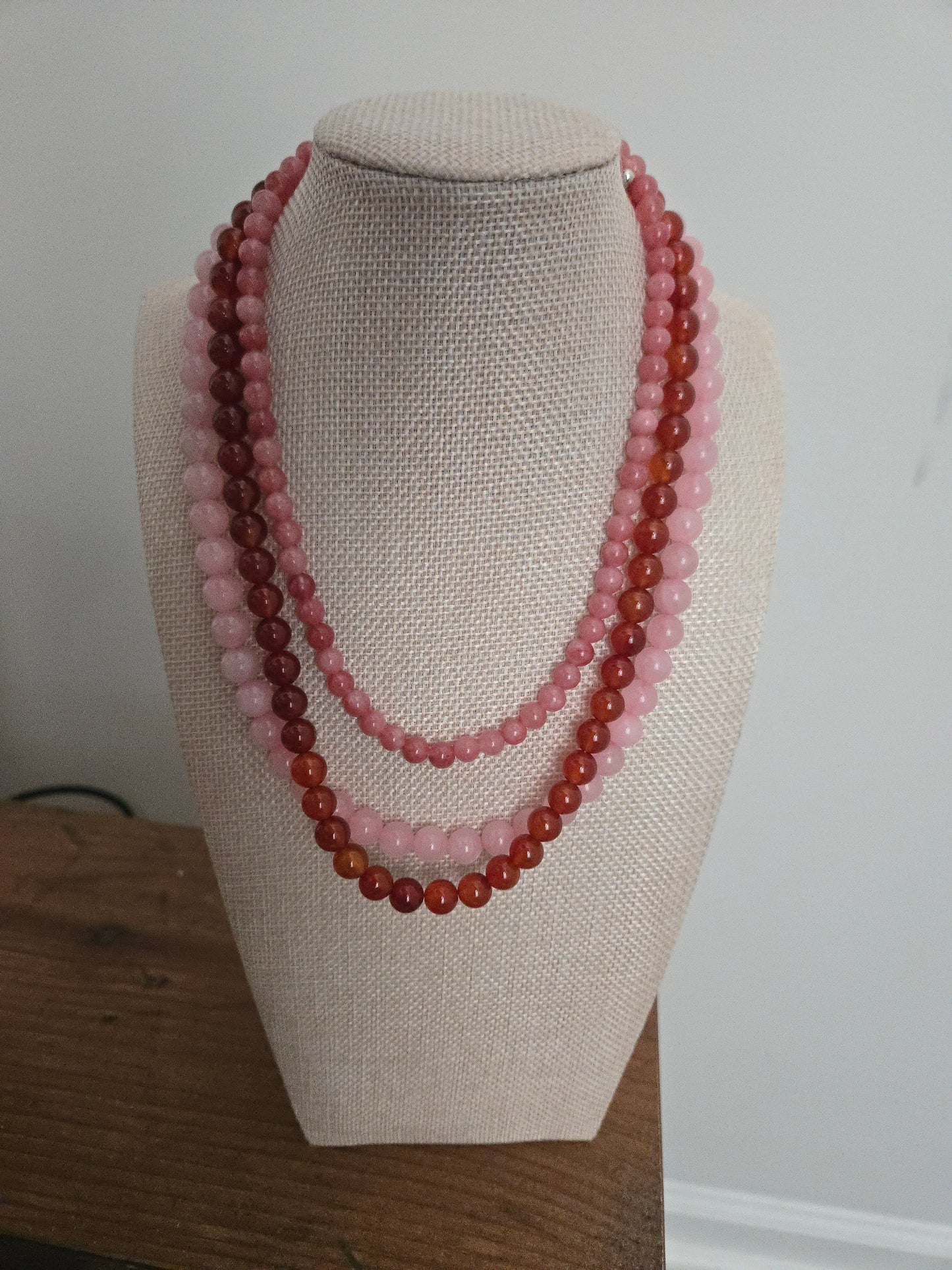 Beaded necklace with heart