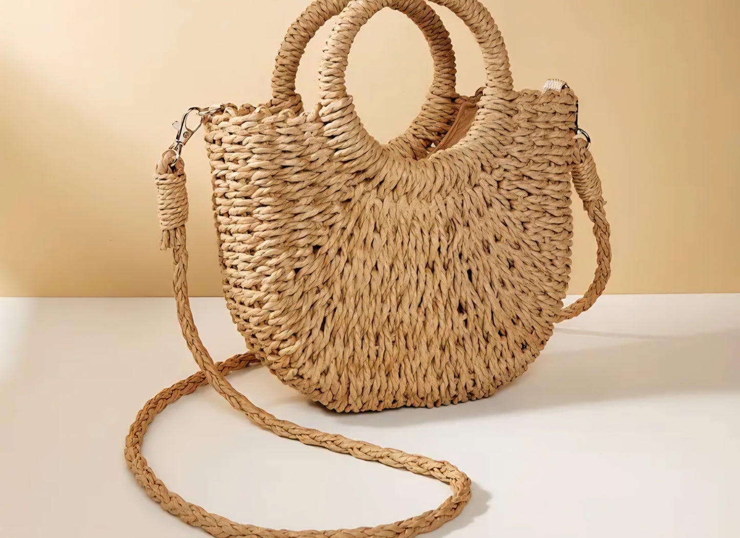 Woven straw handbag with removable strap