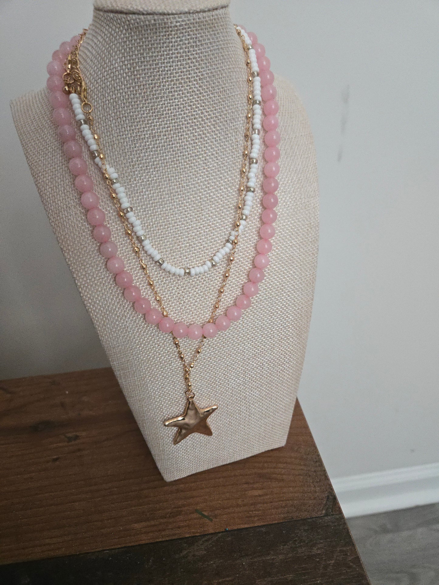 Beaded necklace with heart