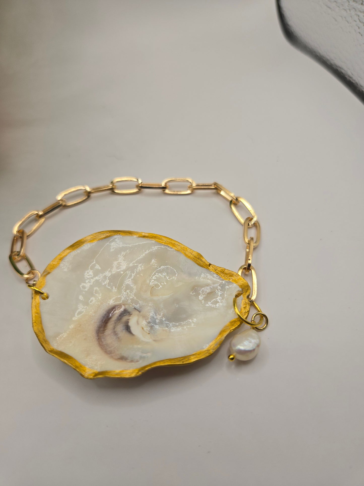 Oyster gold plated bracelet